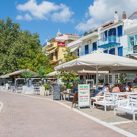 Mikri Gonia Vila Skiathos Town Exterior foto