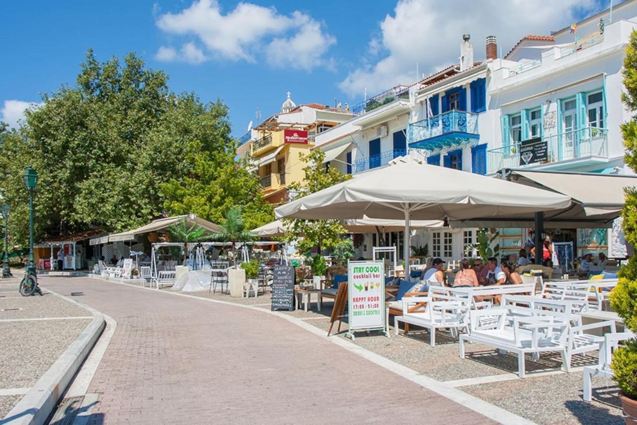 Mikri Gonia Vila Skiathos Town Exterior foto